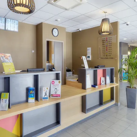 Prado Velodrome Hotel